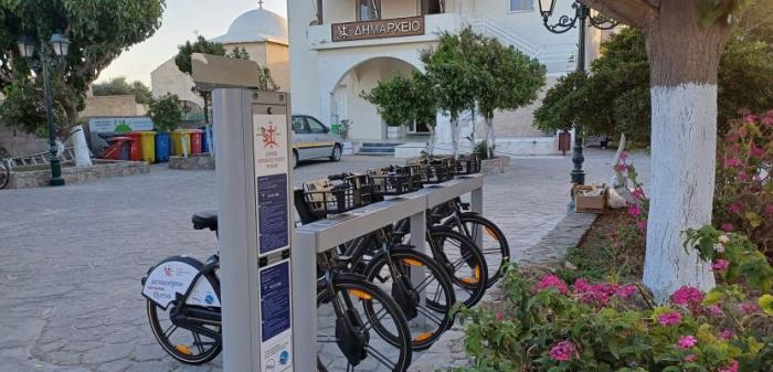 Public electric bicycles in Psara.